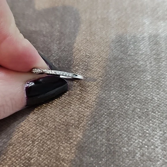 Solid Gold Diamond Ring, Bony Levy - Picture 2 of 6